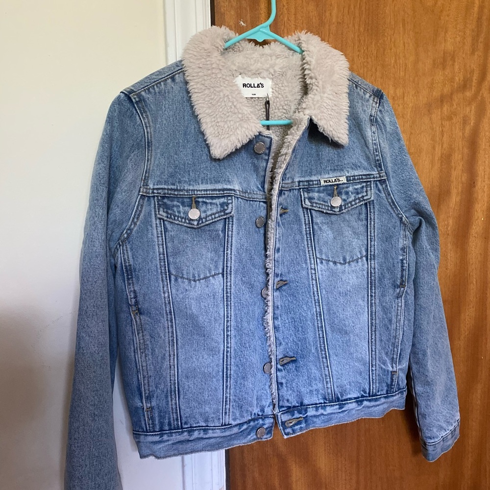 Shopbop denim jacket with Sherpa trim never worn